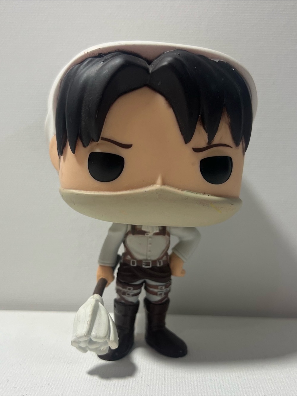 Vaulted Funko Pop! animation: Attack of Titan- Cleaning Levi Ackerman #239